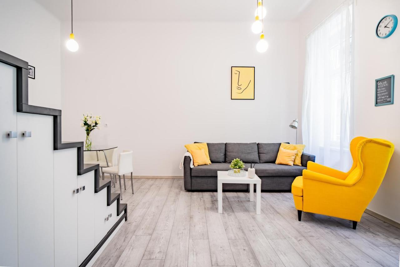 Twin Apartment Budapest Exteriör bild